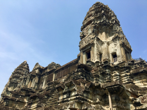 Angkor Archaeological Park: A Guide to Angkor Wat and Other Temples in Siem Reap, Cambodia