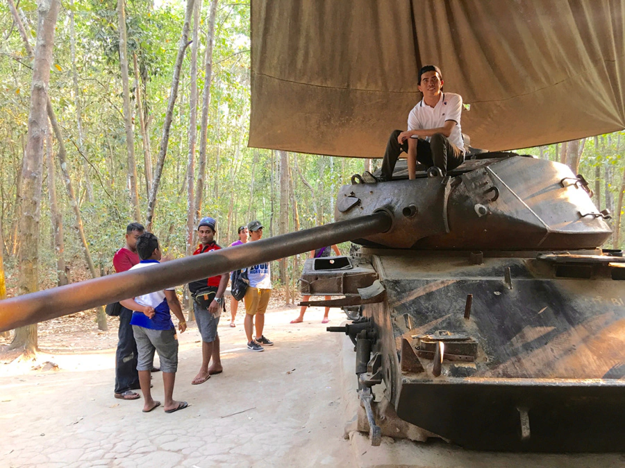 Củ Chi tunnels tour