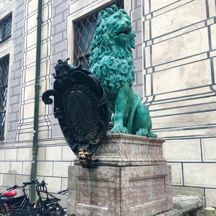 Alte Residenz Lion