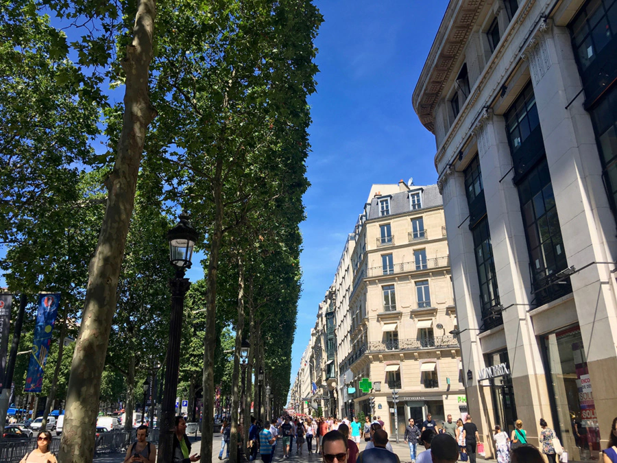 Champs-Élysées