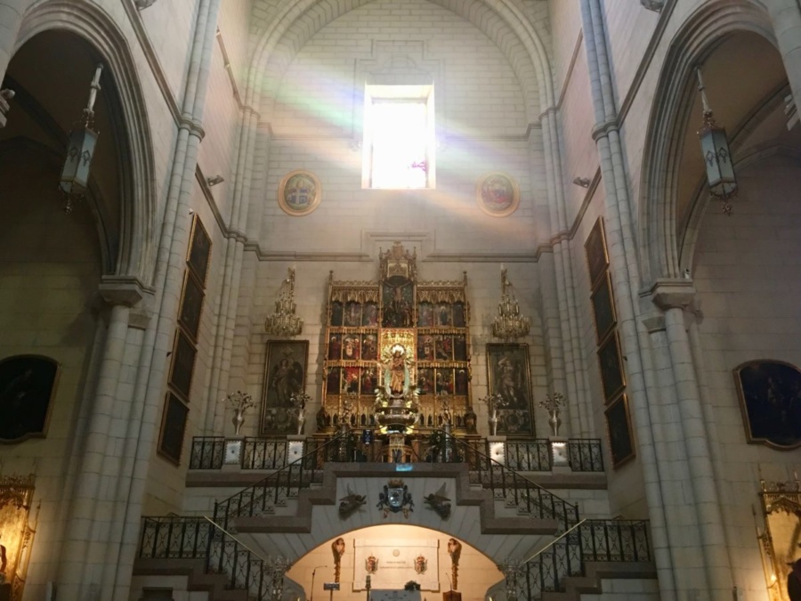 Catedral de Sta. María la Real de la Almudena in Madrid