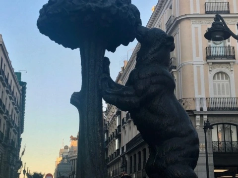 El Oso y el Madroño in Madrid