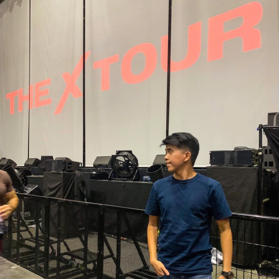 Christina Aguilera – The X Tour Live in Paris