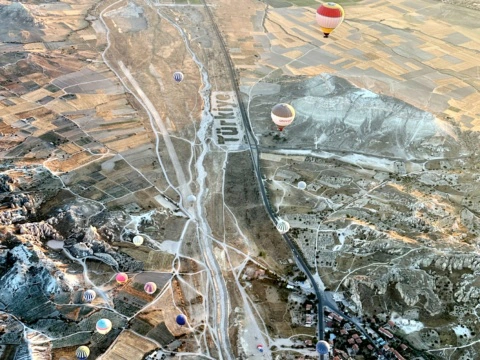 Things to see and do in the charming Cappadocia: Fairy chimneys, hot air balloons and more