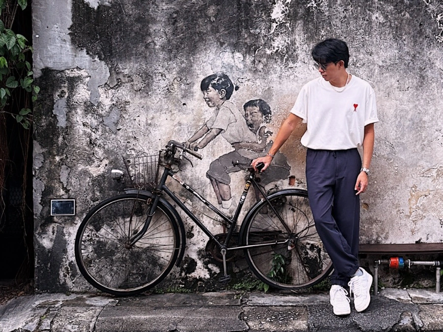Penang Street Art Murals Malaysia | Children On A Bicycle