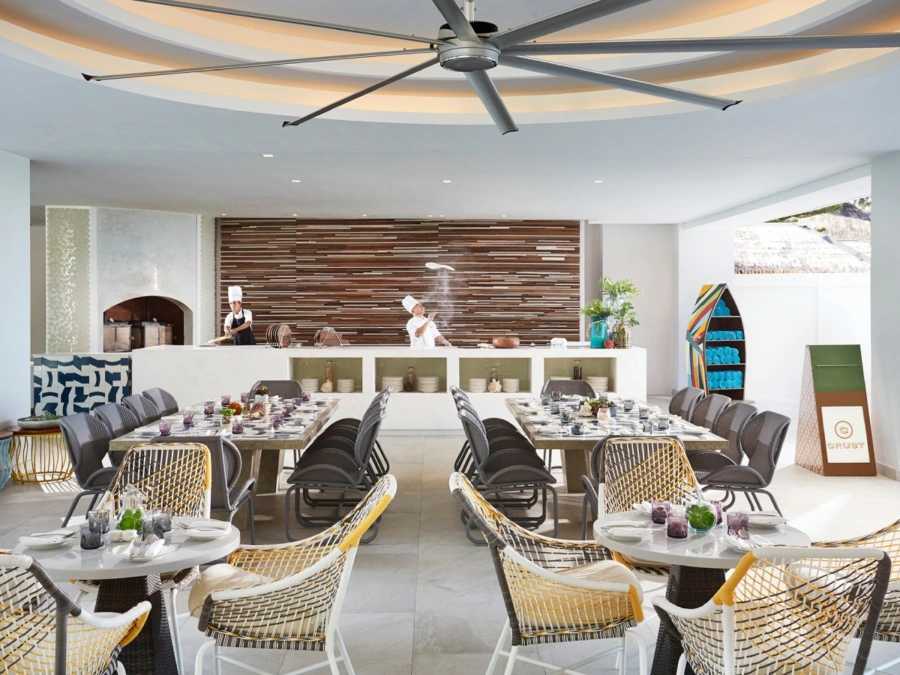 Crust restaurant at The Lind Boracay