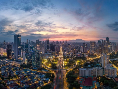 Jakarta Travel Guide: 10 Fun Things to Do in the Capital of Indonesia
