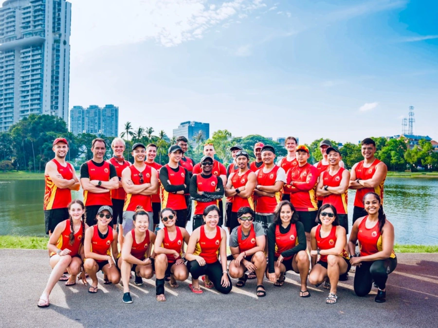 Spanish Armada Dragon Boat Team Singapore
