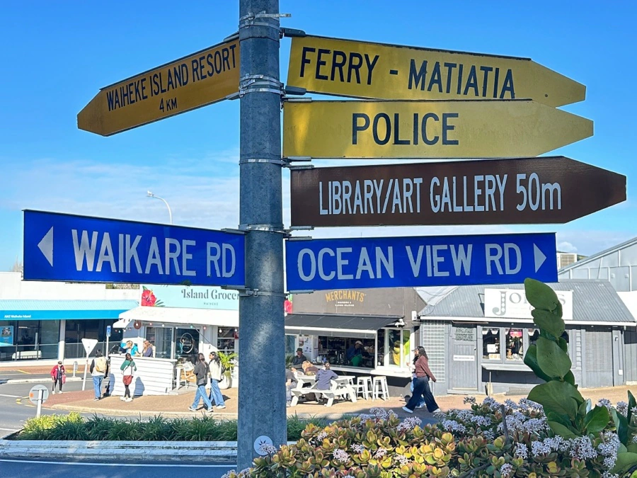 Waiheke Island road signs