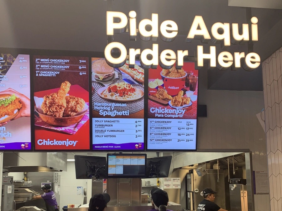 Jollibee in Madrid Spain